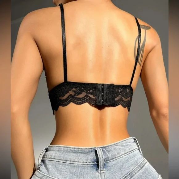 Boho floral lace scallop hem bralette - Picture 7 of 16